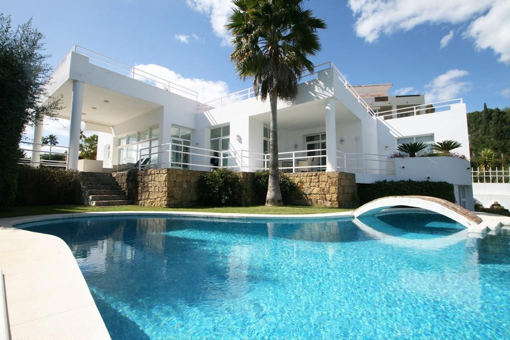 Detached Villa for sale in Málaga La Quinta Costa del Sol Spain - Jacques Olivier Marbella