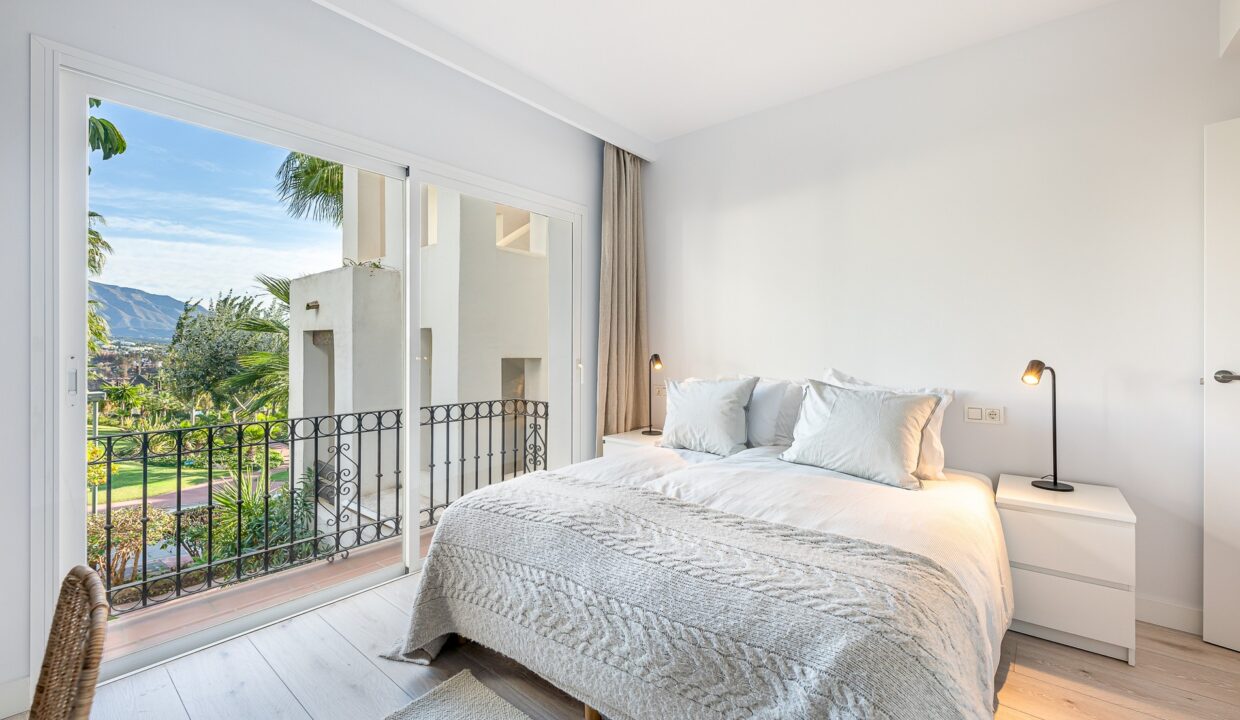 Sales and Rentals - Jacques Olivier Marbella