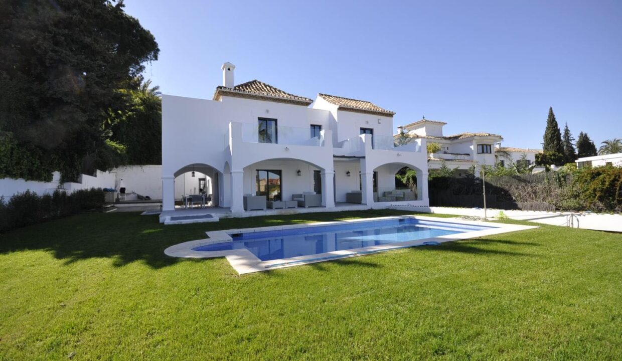 Villa Bella Puerto Banus - Luxury Holiday Villa in Puerto Banus (3)