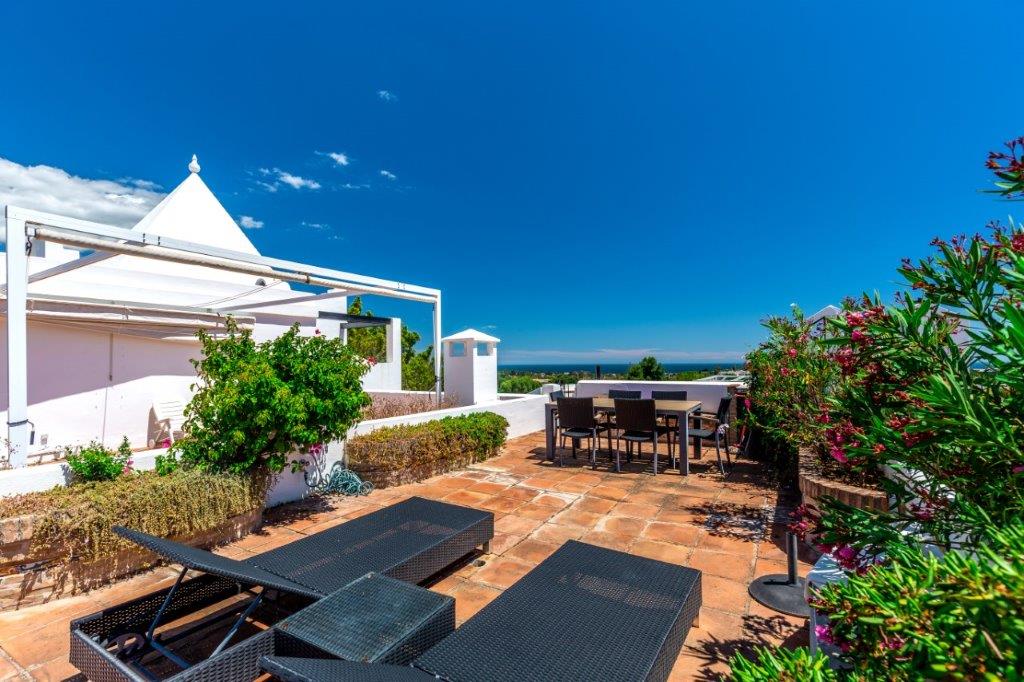 Terrace with views Aloha Pueblo Holiday Townhouse With Roof Terrace - Jacques Olivier Marbella