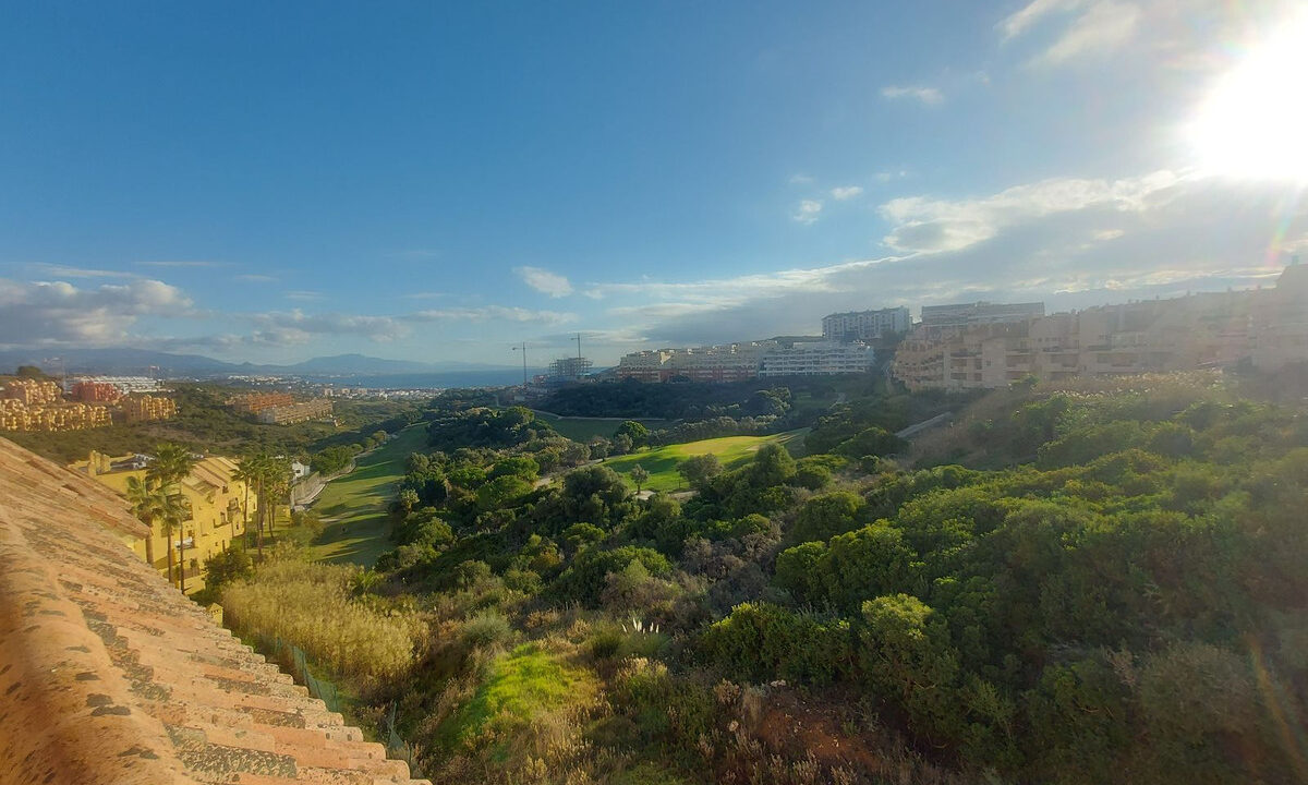 Penthouse for sale in Málaga La Duquesa Costa del Sol Spain - Jacques Olivier Marbella