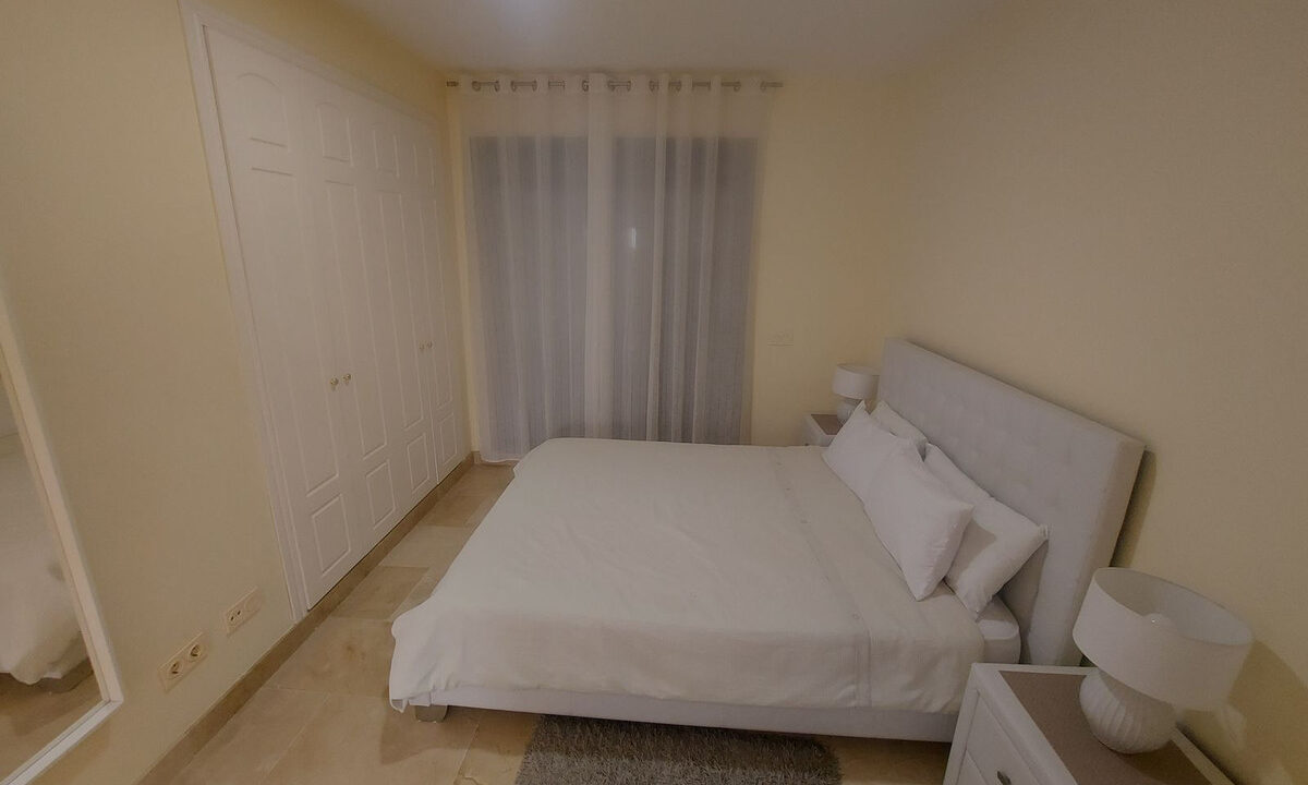 Penthouse for sale in Málaga La Duquesa Costa del Sol Spain - Jacques Olivier Marbella