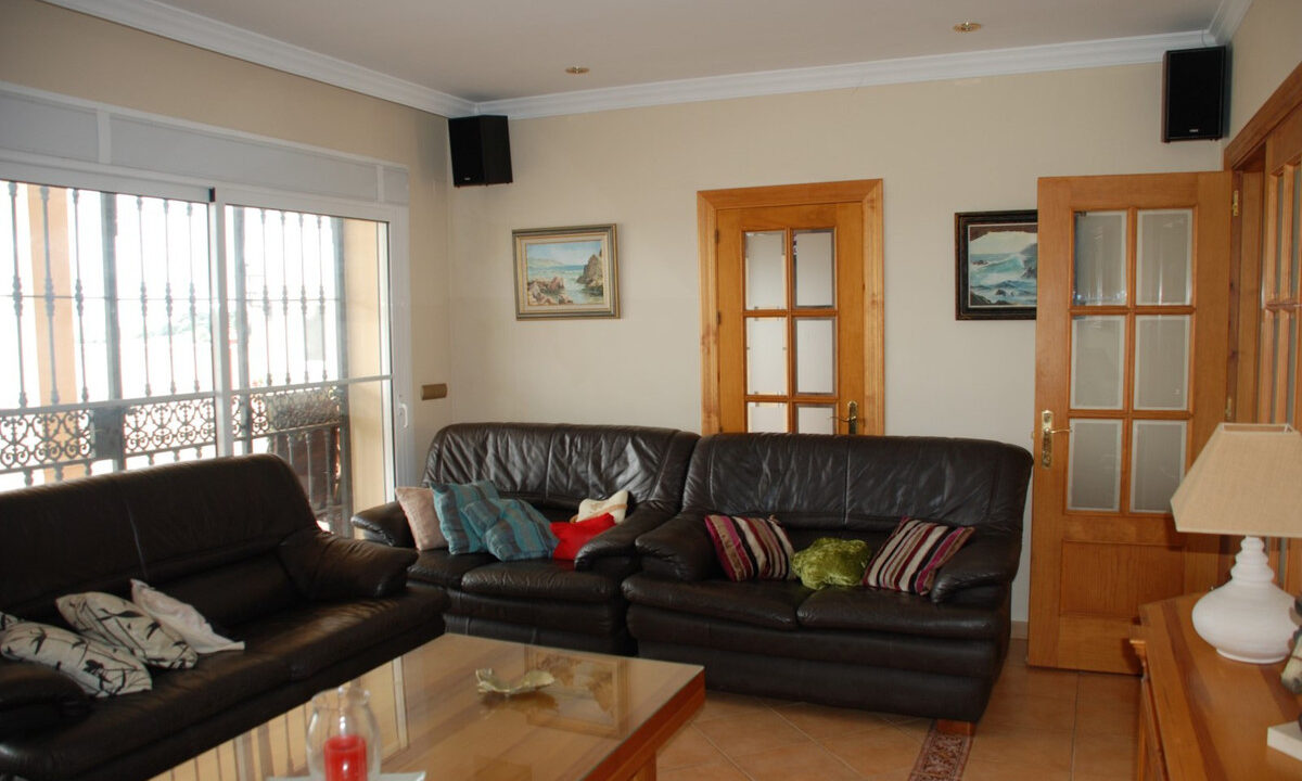 Bungalow for sale in Málaga Estepona Costa del Sol Spain - Jacques Olivier Marbella
