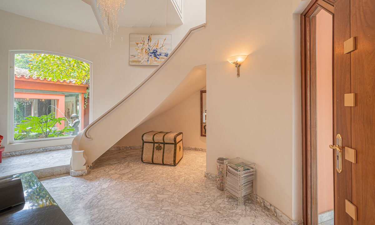 Detached Villa for sale in Málaga Nagüeles Costa del Sol Spain - Jacques Olivier Marbella