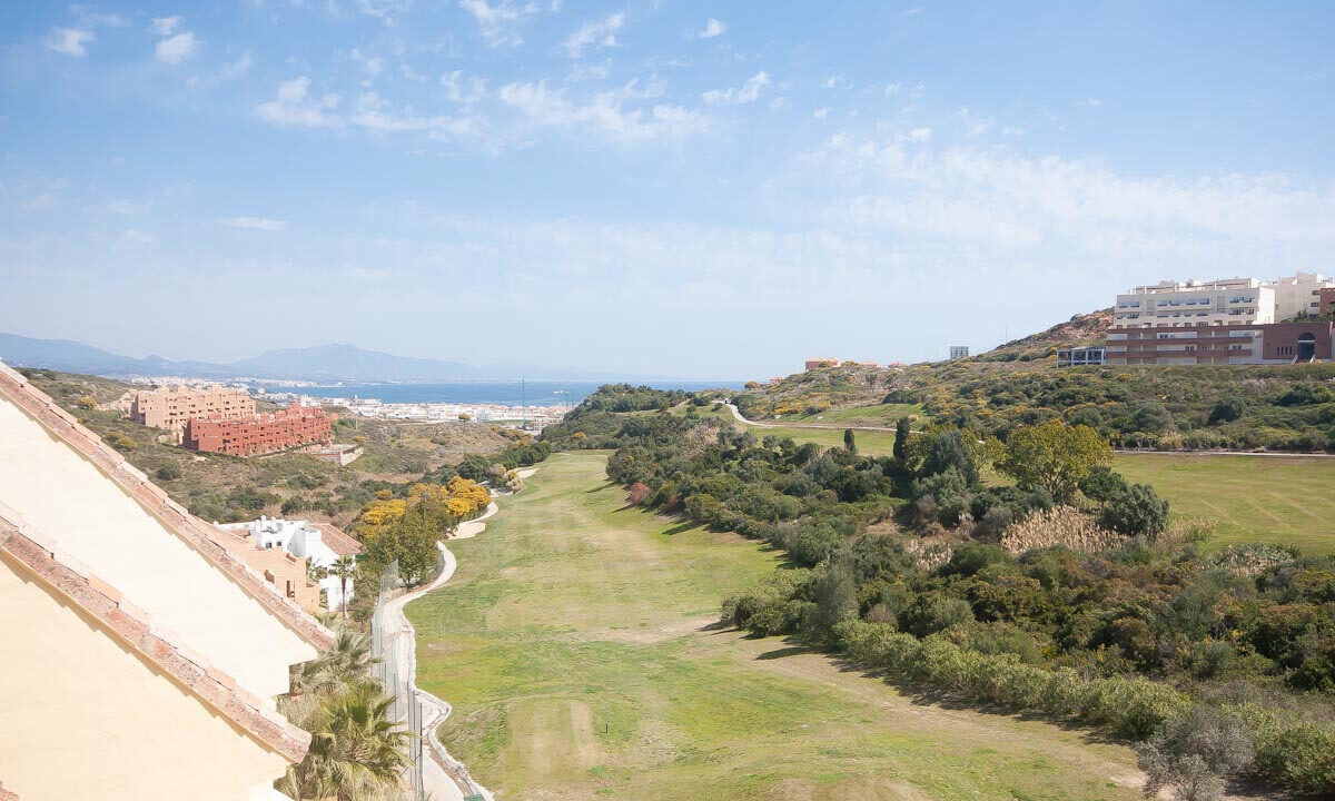 Penthouse for sale in Málaga La Duquesa Costa del Sol Spain - Jacques Olivier Marbella