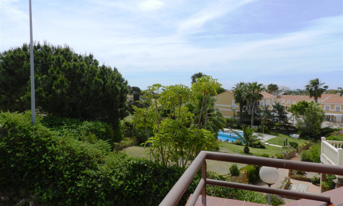 Detached Villa for sale in Málaga La Duquesa Costa del Sol Spain - Jacques Olivier Marbella