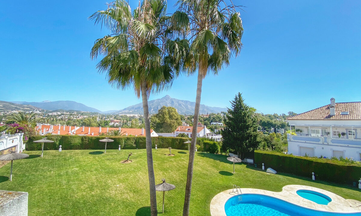Ground Floor Apartment for sale in Málaga Nueva Andalucía Costa del Sol Spain - Jacques Olivier Marbella