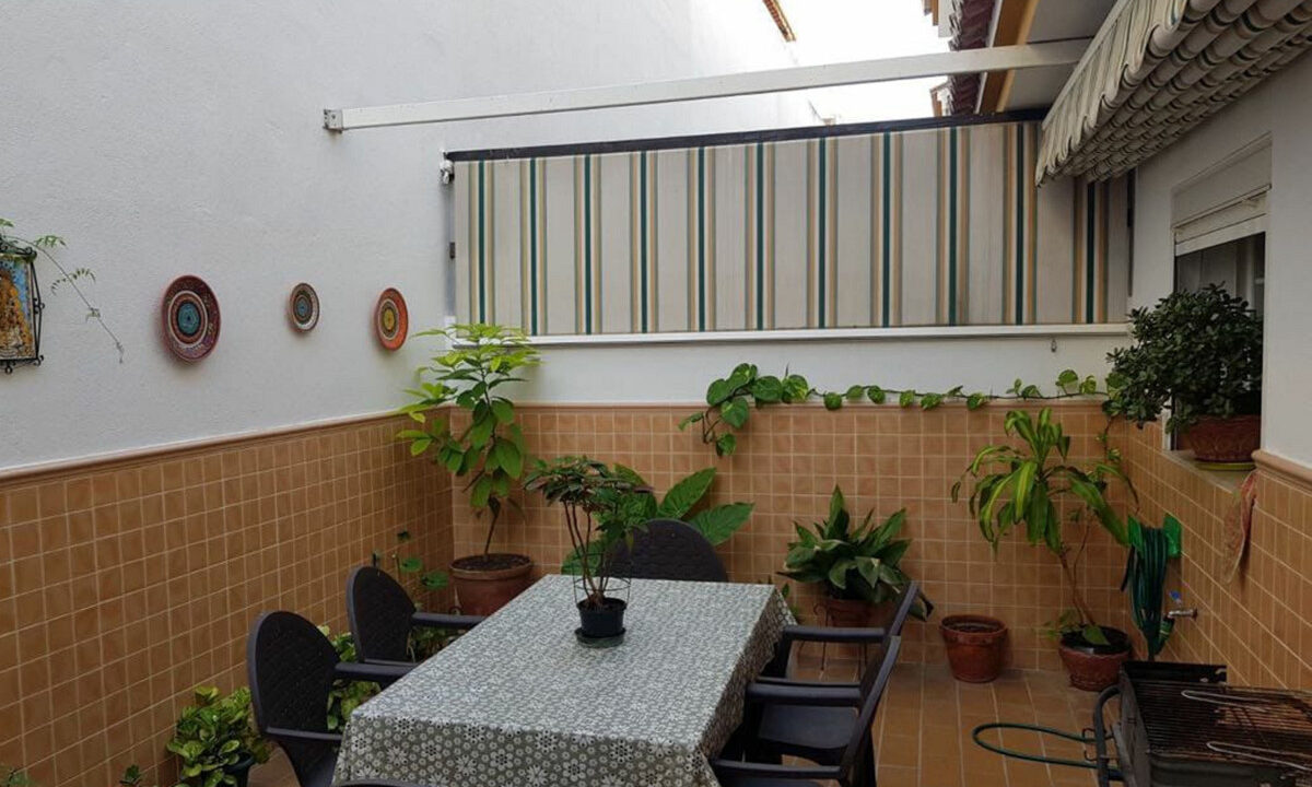 Townhouse for sale in Málaga Estepona Costa del Sol Spain - Jacques Olivier Marbella